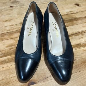 CHANEL Black Leather Pumps